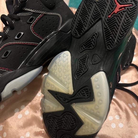 Jordan 6 - Picture 5 of 5